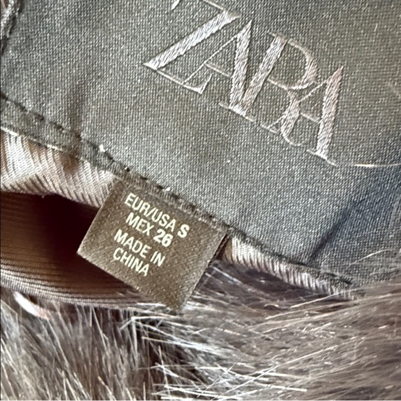 ZARA faux fur short coat - Picture 6 of 6